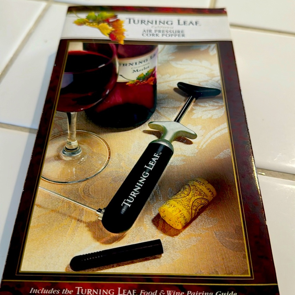 Turning Leaf - Deluxe Air Pressure Cork Popper - Gift Set